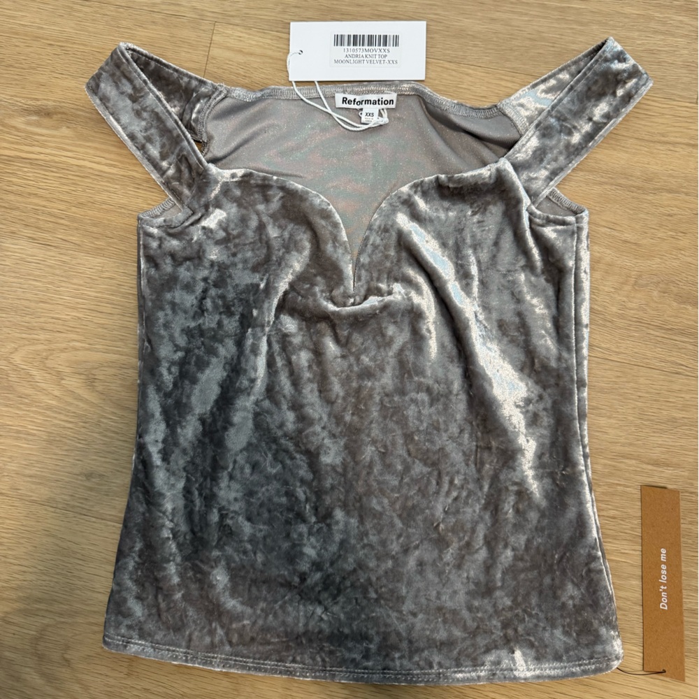 NWT reformation moonlight knit top